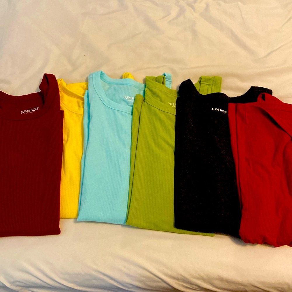 LOT OF 6 Torrid Rib Knit, High Neck Tank Tops, all size 1 (14-16.)